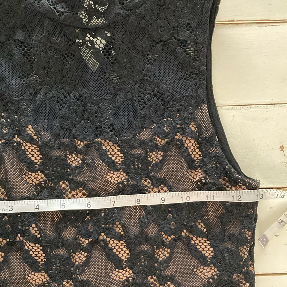 Peplum Cut Out Top in Black, Nightcap, 2 - Picture 3 of 8